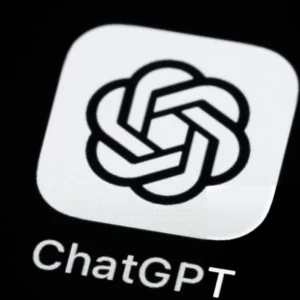 ChatGPT بالاخره می‌تواند استفاده از خط‌تیره‌های بلند را کنار بگذارد