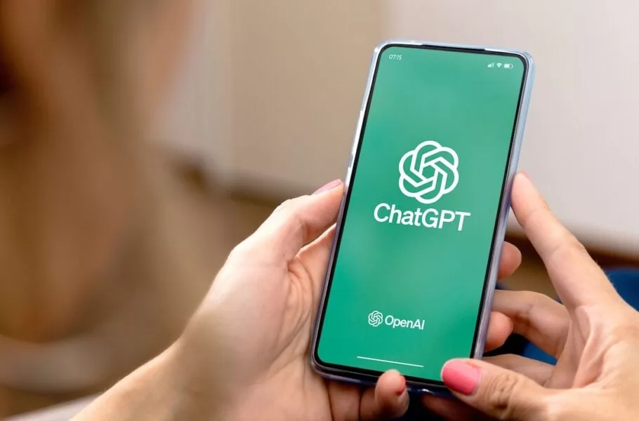 ChatGPT برای نوجوانان امنتر میشود؛ ممنوعیت گفتگو درباره خودکشی ChatGPT برای نوجوانان امنتر میشود؛ ممنوعیت گفتگو درباره خودکشی