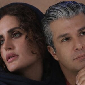 آریا عظیمی نژاد و الناز شاکردوست در "عروس چشمه" آریا عظیمی نژاد و الناز شاکردوست در "عروس چشمه"