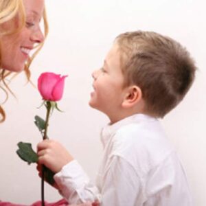 احترام به مرزهای کودک و آموزش صمیمیت سالم احترام به مرزهای کودک و آموزش صمیمیت سالم