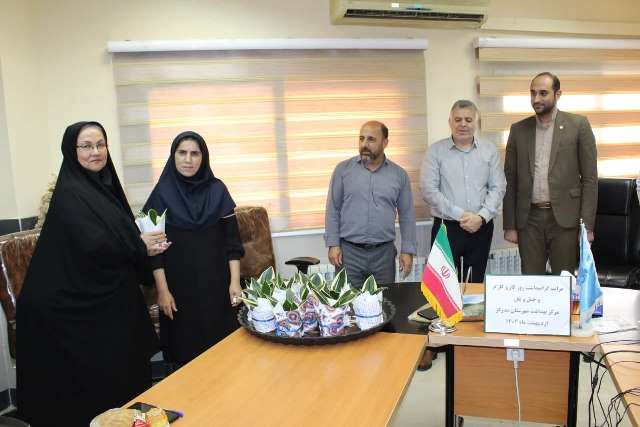 از پرسنل خدماتی ، روزمزد ، شرکتی و راننده های قراردادی و استیجاری مرکز بهداشت بندرگز تجلیل شد از پرسنل خدماتی ، روزمزد ، شرکتی و راننده های قراردادی و استیجاری مرکز بهداشت بندرگز تجلیل شد