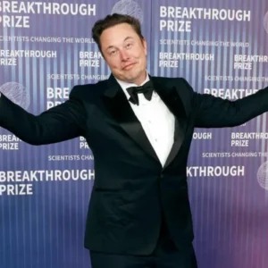 ایلان ماسک از پروژه Macrohard رونمایی کرد: شبیهسازی کل عملیات مایکروسافت با هوش مصنوعی ایلان ماسک از پروژه Macrohard رونمایی کرد: شبیهسازی کل عملیات مایکروسافت با هوش مصنوعی