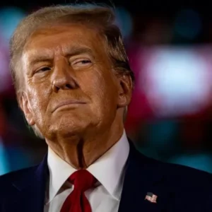 ترامپ متخصصان هوش مصنوعی را از غولهای فناوری برای دولت آمریکا جذب میکند ترامپ متخصصان هوش مصنوعی را از غولهای فناوری برای دولت آمریکا جذب میکند