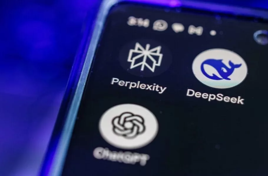 سامسونگ میخواهد مدلهای هوش مصنوعی OpenAI و پرپلکسیتی را به گوشیهایش بیاورد سامسونگ میخواهد مدلهای هوش مصنوعی OpenAI و پرپلکسیتی را به گوشیهایش بیاورد