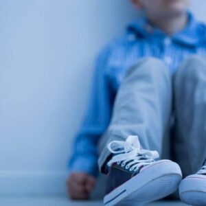 فرزند اتیسم، والدین خسته؛ بازنشستگی پیش از موعد راه بقای خانواده