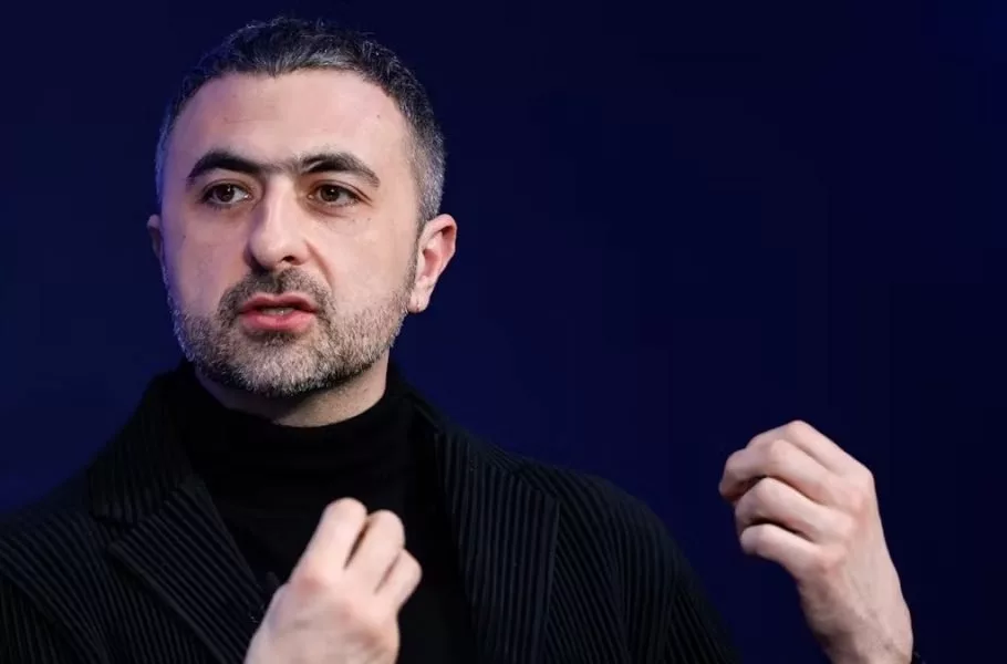 مصطفی سلیمان: هوش مصنوعی نمیتواند خودآگاه باشد مصطفی سلیمان: هوش مصنوعی نمیتواند خودآگاه باشد