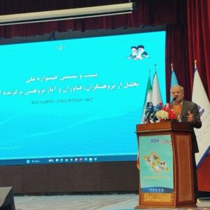 هدف‌گذاری برای مشارکت 30 درصد معلمان و دانش‌آموزان در فعالیت‌های پژوهشی