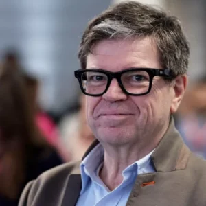 پایان همکاری ۱۲ ساله دانشمند ارشد متا؛ یان لکان استارتاپ خود را تأسیس می‌کند