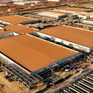 OpenAI با همکاری اوراکل و سافتبانک ۵ مرکز داده هوش مصنوعی جدید میسازد OpenAI با همکاری اوراکل و سافتبانک ۵ مرکز داده هوش مصنوعی جدید میسازد