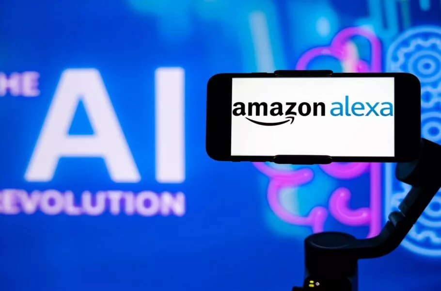 آمازون Remarkable Alexa را با قابلیتهای هوش مصنوعی احتمالاً در اکتبر معرفی میکند آمازون Remarkable Alexa را با قابلیتهای هوش مصنوعی احتمالاً در اکتبر معرفی میکند