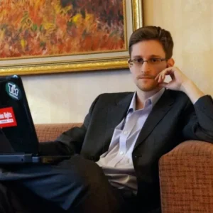 ادوارد اسنودن: هرگز به OpenAI و محصولات آن ازجمله ChatGPT اعتماد نکنید