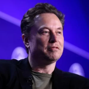 ایلان ماسک ظاهراً برای نسخه پیشرفته‌تر هوش مصنوعی Grok یک ابرکامپیوتر می‌سازد