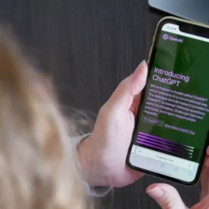 تحقیق جدید: اکثر چتباتها را میتوان به ارائه پاسخهای خطرناک وادار کرد تحقیق جدید: اکثر چتباتها را میتوان به ارائه پاسخهای خطرناک وادار کرد