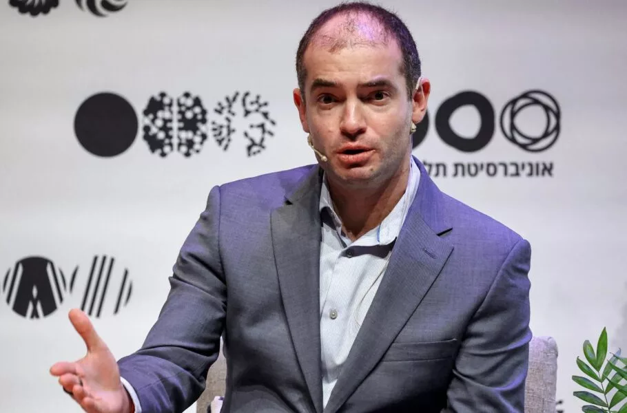 دانشمند ارشد سابق OpenAI شرکت جدیدی با تمرکز بر ایمنی هوش مصنوعی راهاندازی کرد دانشمند ارشد سابق OpenAI شرکت جدیدی با تمرکز بر ایمنی هوش مصنوعی راهاندازی کرد
