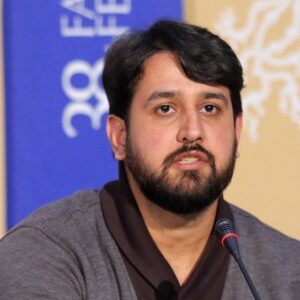 ربیعی: امروز به احمد کاظمیها در حل مشکلات اقتصادی نیاز داریم ربیعی: امروز به احمد کاظمیها در حل مشکلات اقتصادی نیاز داریم