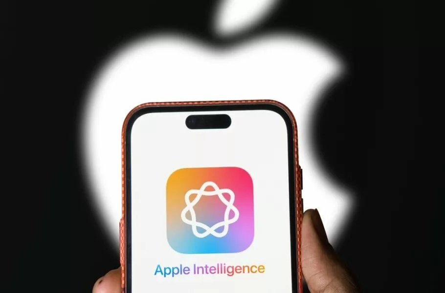 قابلیتهای Image Playground و Genmoji ظاهراً در iOS 18.2 عرضه خواهند شد قابلیتهای Image Playground و Genmoji ظاهراً در iOS 18.2 عرضه خواهند شد