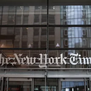 نیویورک تایمز خواستار توقف استفاده از محتواهای خود توسط Perplexity شد نیویورک تایمز خواستار توقف استفاده از محتواهای خود توسط Perplexity شد