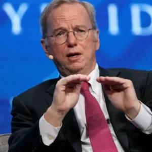 هشدار مدیرعامل سابق گوگل: استارتاپ‌های هوش مصنوعی به‌دنبال سرقت IP دیگران هستند