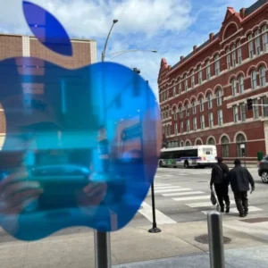 وال استریت ژورنال: اپل برای عرضه هوش مصنوعی آیفون در چین با بایدو مذاکره میکند وال استریت ژورنال: اپل برای عرضه هوش مصنوعی آیفون در چین با بایدو مذاکره میکند