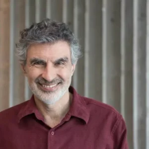 پدرخوانده هوش مصنوعی هشدار داد: شاید هیولاهایی بسازیم که از ما قویتر باشند پدرخوانده هوش مصنوعی هشدار داد: شاید هیولاهایی بسازیم که از ما قویتر باشند