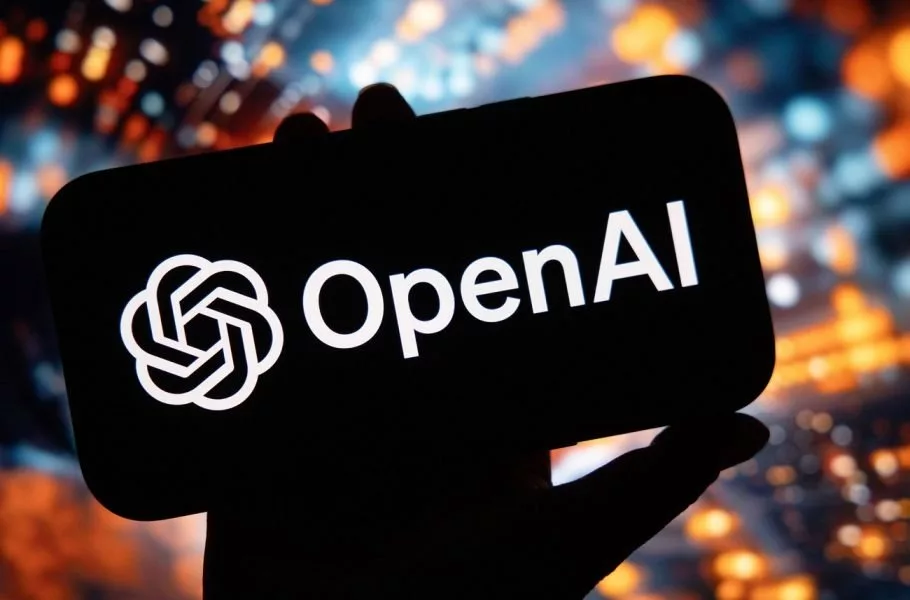 OpenAI با Swarm راه را برای اتصال چند هوش مصنوعی به یکدیگر هموار میکند OpenAI با Swarm راه را برای اتصال چند هوش مصنوعی به یکدیگر هموار میکند