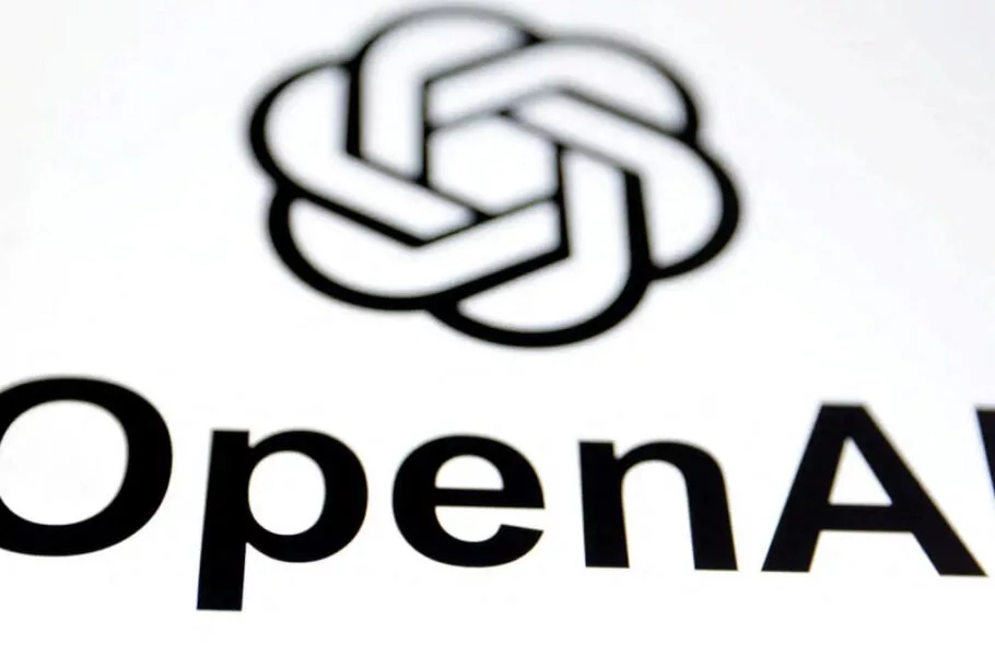 OpenAI ظاهراً برای ساخت تراشه هوش مصنوعی با یک سرمایهگذار در ابوظبی مذاکره میکند OpenAI ظاهراً برای ساخت تراشه هوش مصنوعی با یک سرمایهگذار در ابوظبی مذاکره میکند