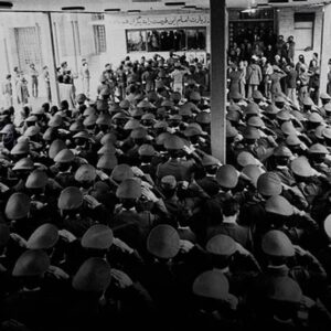 انقلاب اسلامی: فلسفه‌ای نو در گذرگاه معنا و تحول