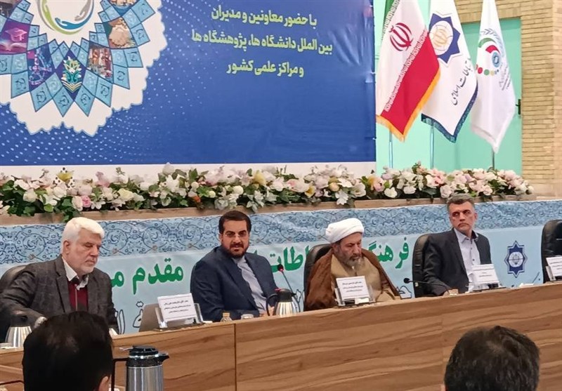دانشگاه‌ها هسته‌های اولیه شبکه‌های نخبگانی را در بین‌الملل فعال کنند
