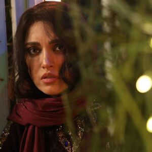 رونمایی از نخستین تصویر بهنوش طباطبایی در فیلم سینمایی «گیس»