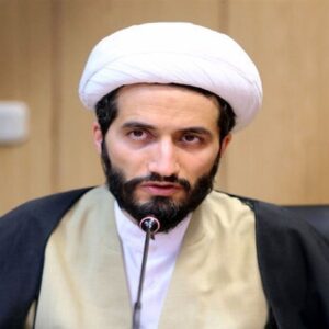 رونمایی از نشان افتخار نویسندگان رشد در جشنواره کتاب رشد