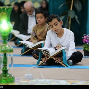 پاسخ امام رضا(ع) به کسانی که می‌خواهند نور قرآن را خاموش کنند