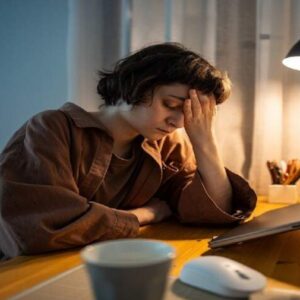 چرا در زمستان احساس استرس و خستگی می‌کنیم؟