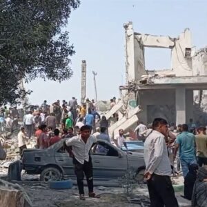 اسامی کادر فرهنگی مدرسه شجره طیّبه میناب/ 12نفر همچنان مفقود هستند