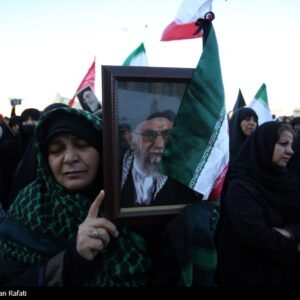 اهریمنی که رهبر ما را شهید کرد؛ از او حسین ساخت، خودش را یزید کرد