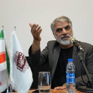 باشه آهنگر در وصف این روزها: وقت دفاع، ایستادگی و حماسه است