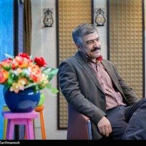 باید برای بعضی‌ها واژه تازه‌ای اختراع کرد: «بی‌همه‌چیز»!