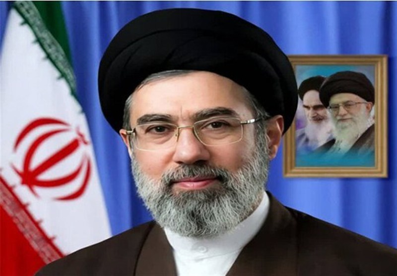بیعت خانواده شهدا و ایثارگران با رهبر انقلاب