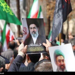 بیعت سید محمود رضوی با آیت الله سید مجتبی خامنه‌ای