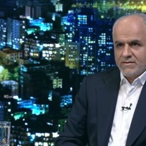 ثبات در بازار نتیجه تدبیر دولت و همراهی مردم است