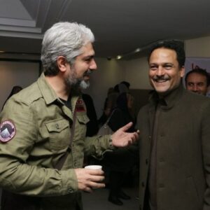 حسین یاری و اجتماع مردمی و فراتر از صحنه