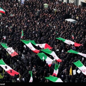 دلنوشته‌ کوتاه وزیر فرهنگ برای دانش‌آموزان میناب