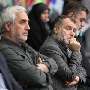 عاشقان را سر شوریده به پیکر عجب است