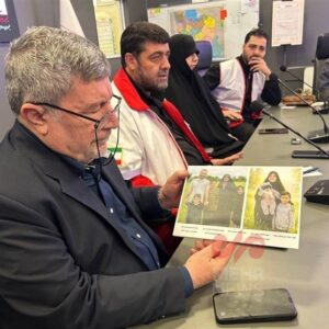 موج تهدیدآمیز فضای‌مجازی حریف موج حضور چهره‌ها در میدان نمی‌شود