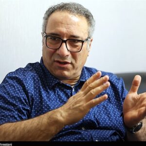 میرکریمی: با یک مشتِ مقدس، صخرۀ فرسوده فرومی‌ریزد!