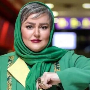 نعیمه نظام‌دوست: وطن یعنی ایستاده‌ایم تا آخر جان...