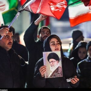نقش امام شهید در بسط جمهوریت در انقلاب اسلامی