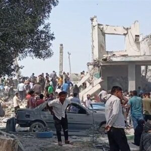 وداع شاعرانه با شهدای دانش‌آموز میناب