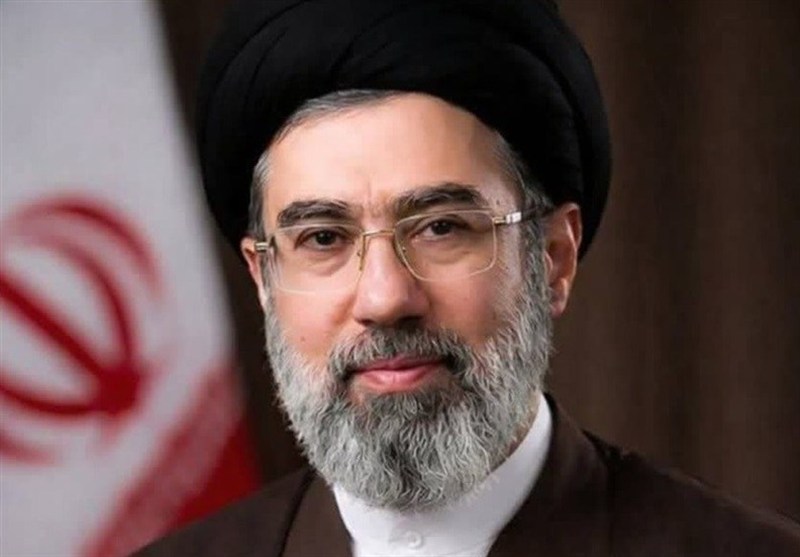 پیمان انجمن‌های فیلم بسیج هنرمندان سراسر کشور با رهبر ایران