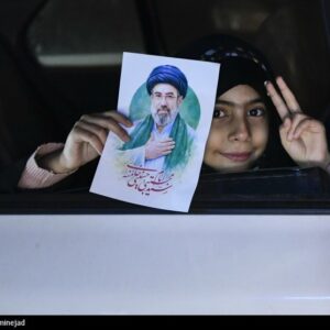 یکبار دگر جوان شده رهبر ما