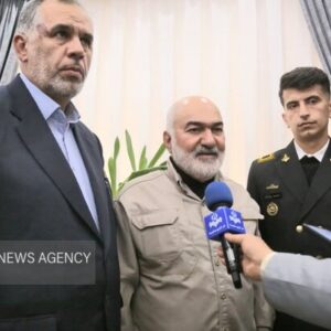 افسر خوزستانی بازمانده از ناوچه دنا مورد تقدیر قرار گرفت